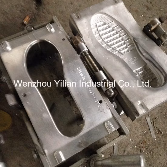 PU靴の形状（紳士靴、婦人靴、子供靴）